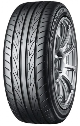 235/40R18 95W Yokohama Advan Fleva V701